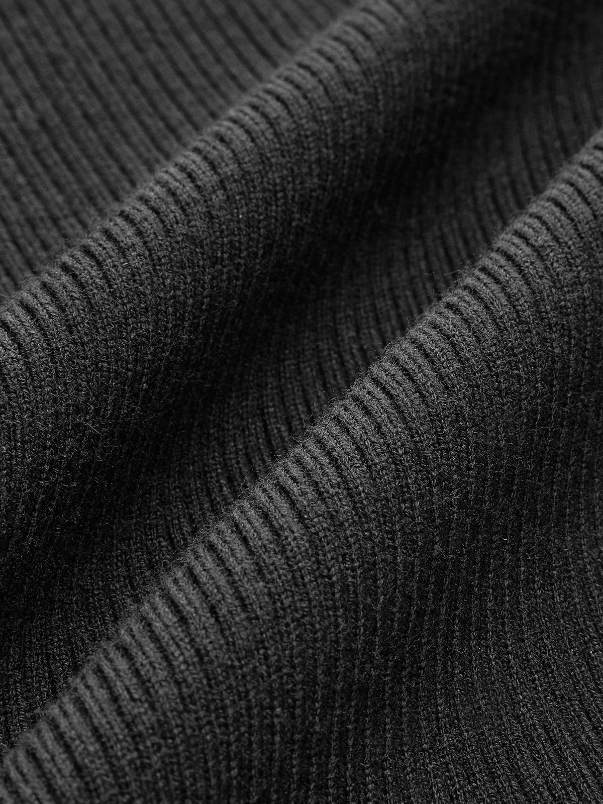 Women's Pearl Neckline Contrast Cuff Ribbed Knit Top
