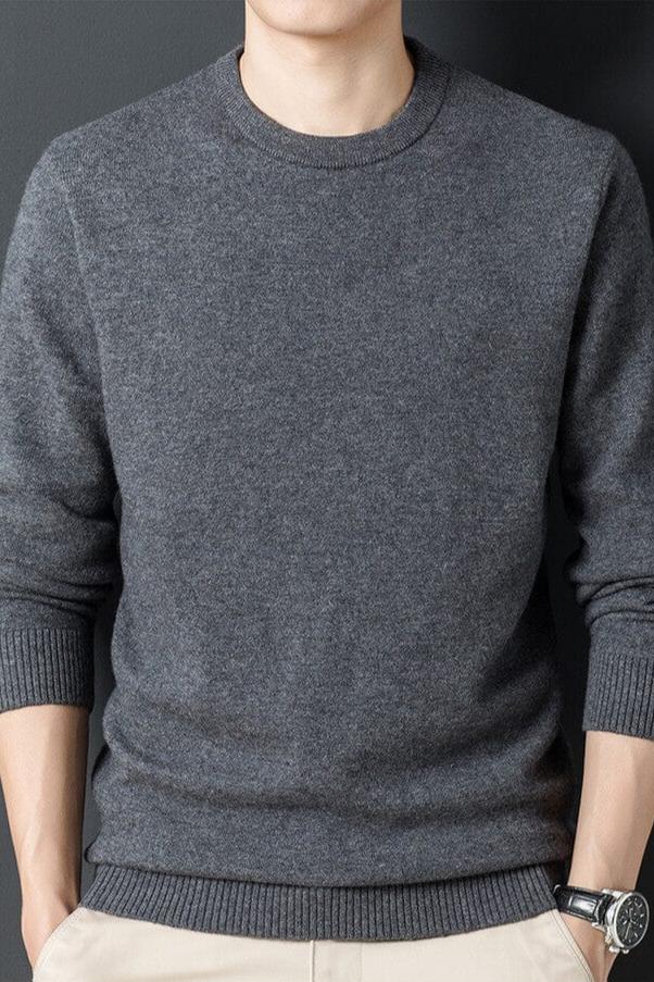 Men’s Essential Fine Knit Round Neck Pullover Sweater