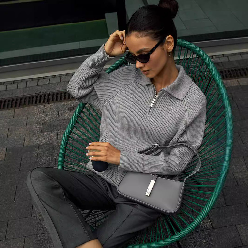 Pull en maille côtelée pour femme à col zippé mi-hauteur
