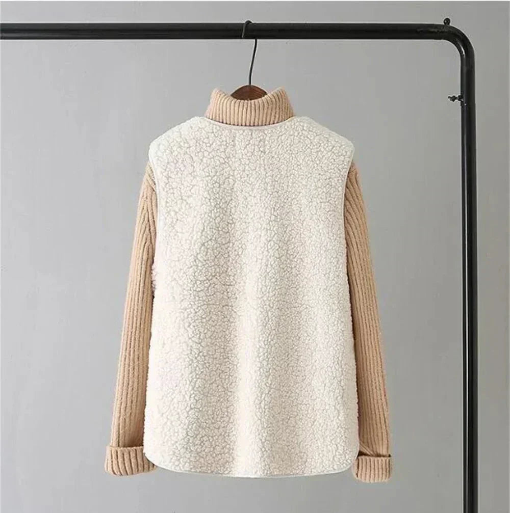 Gilet boutonné en fausse peau de mouton pour femme