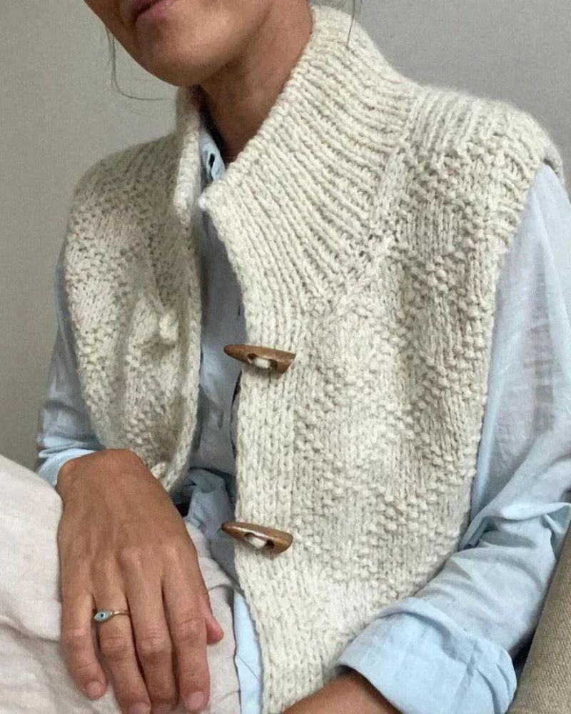 Women's High Neck Chunky Knit Toggle Sweater Vest