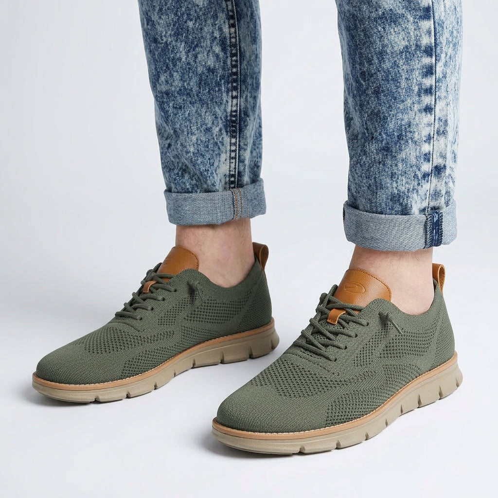 Men’s Lace Up Casual Sneakers