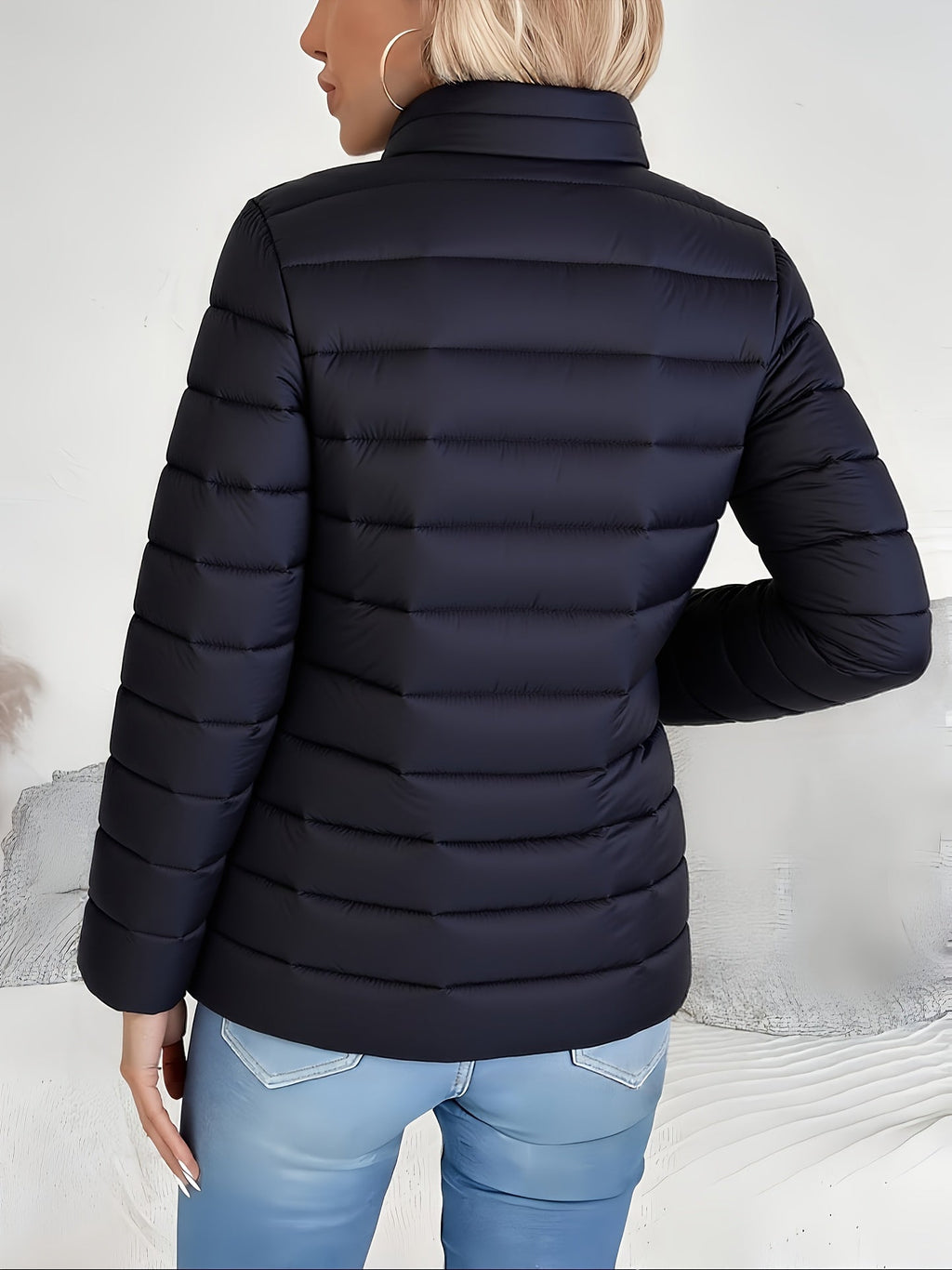 Women’s Lightweight Quilted Stand Collar Puffer Jacket