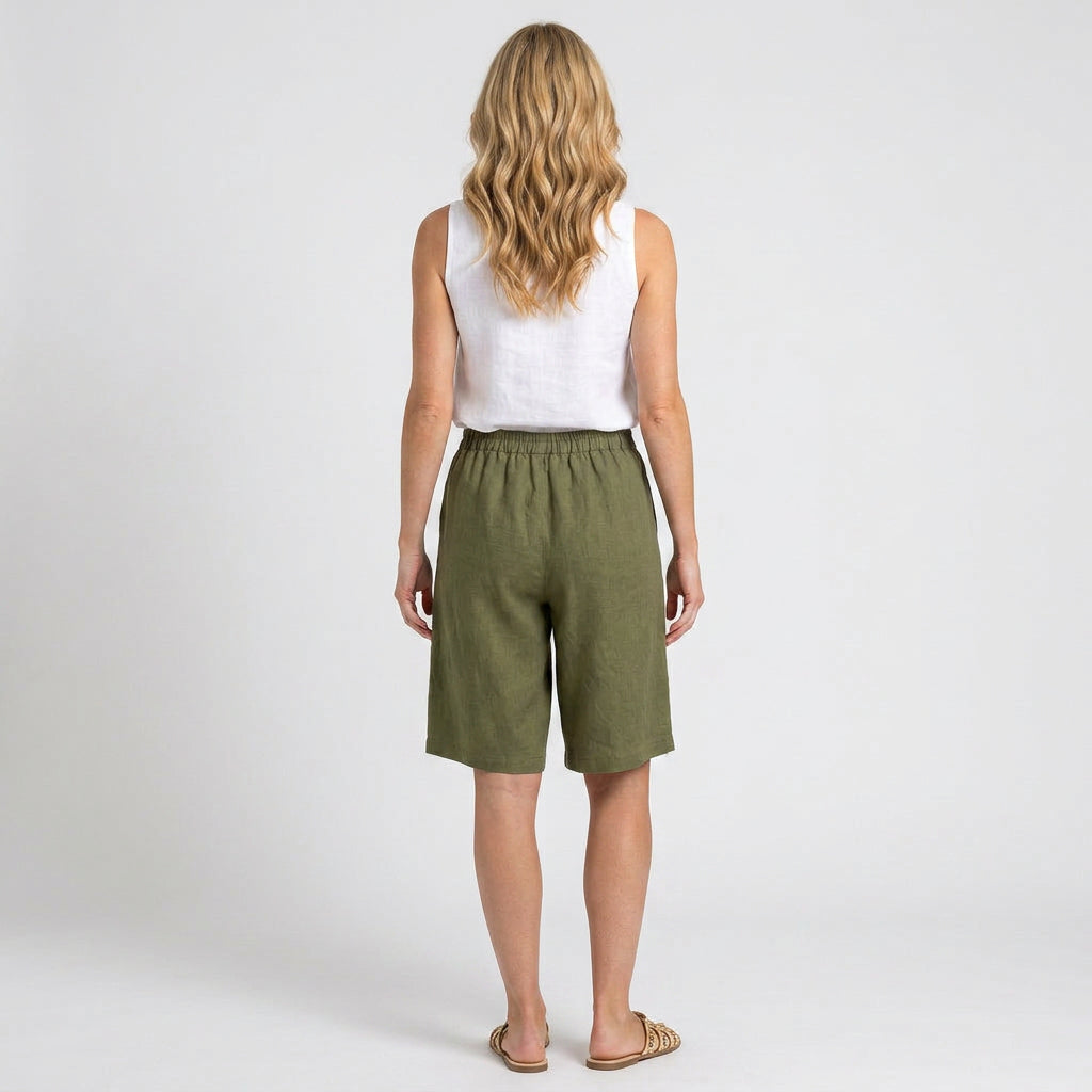 Women’s Elastic Waist Casual Shorts