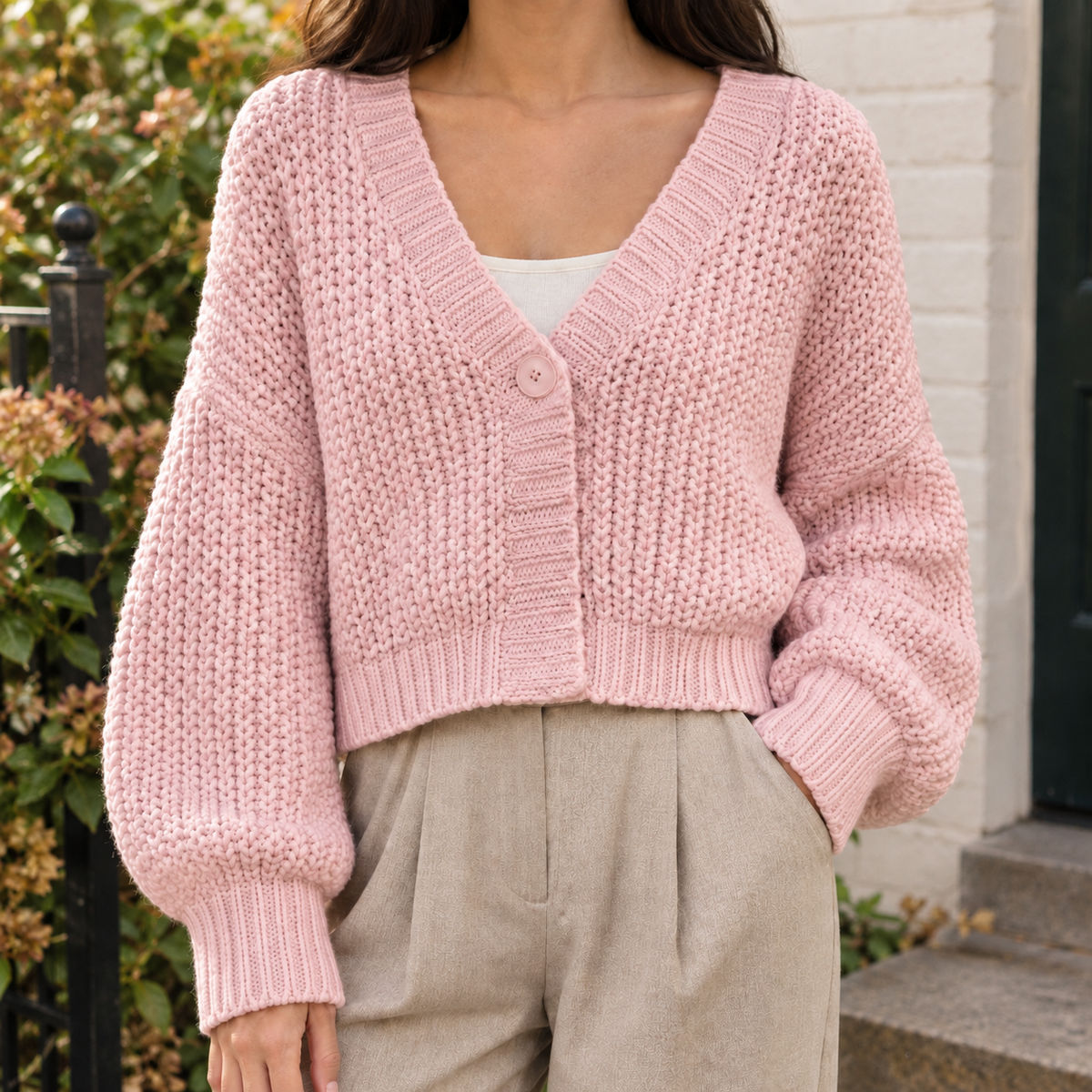 Women's Chunky Knit Balloon Sleeve Cropped Cardigan