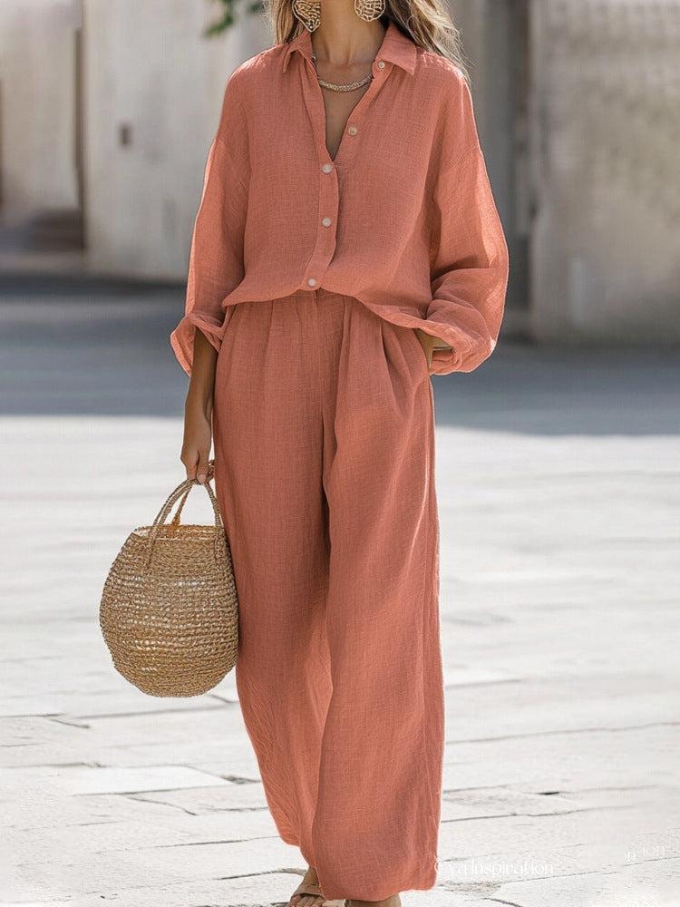 Ensemble chemise à manches longues boutonnée sur le devant et pantalon à jambes larges