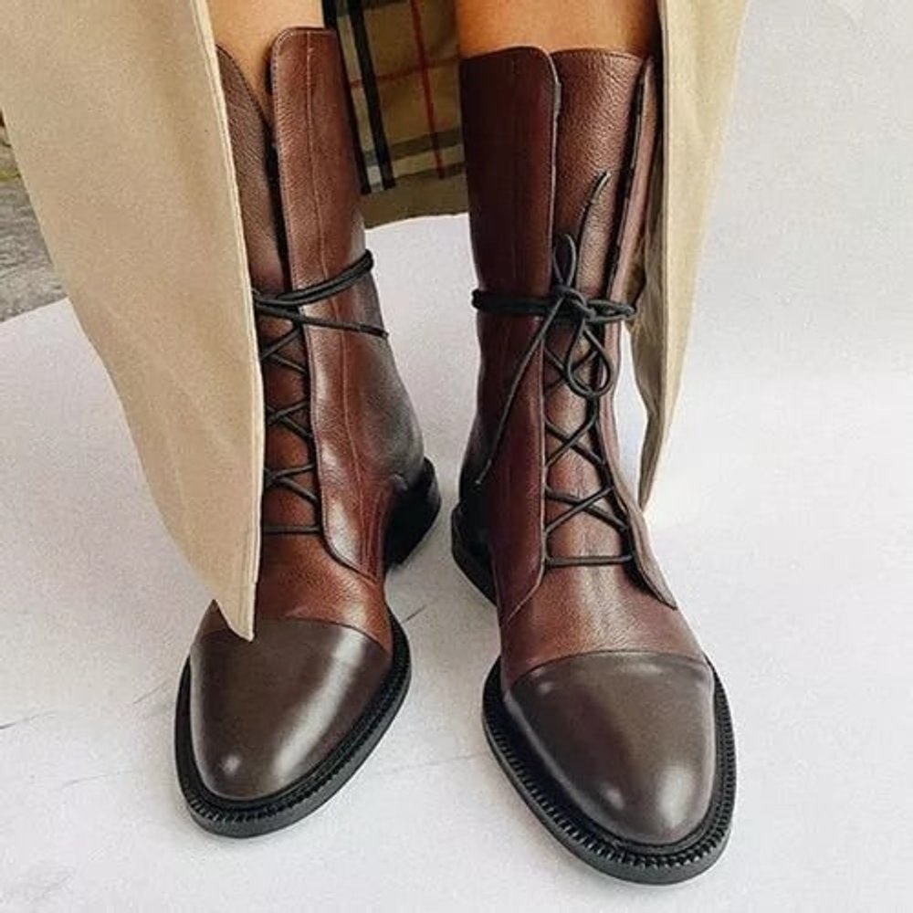 Women’s Two-Tone Cap Toe Lace-Up Flat Ankle Boots