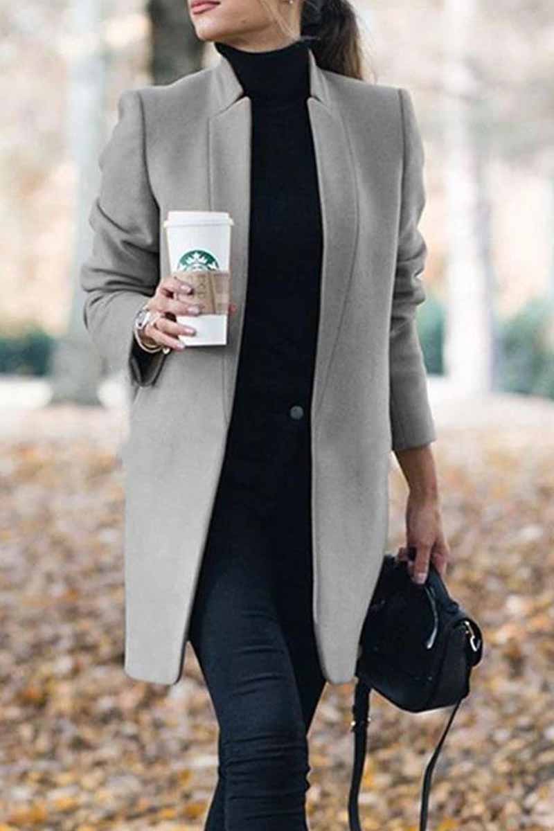 Women's longline open front blazer coat with notched lapels and long sleeves