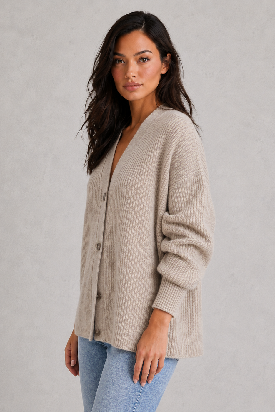 Women's oversized ribbed V-neck button cardigan with long sleeves