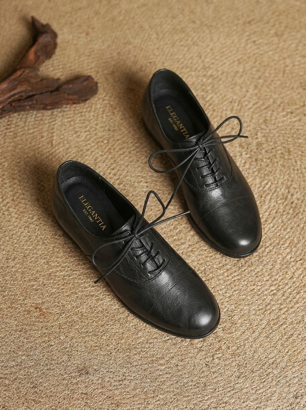 Women's brown cap toe lace-up Oxford shoes with low heels