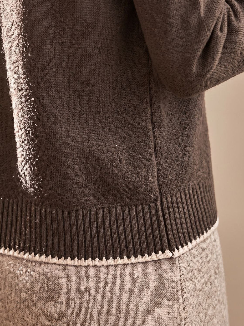 Women's Mock Neck Diamond Pattern Knit Sweater