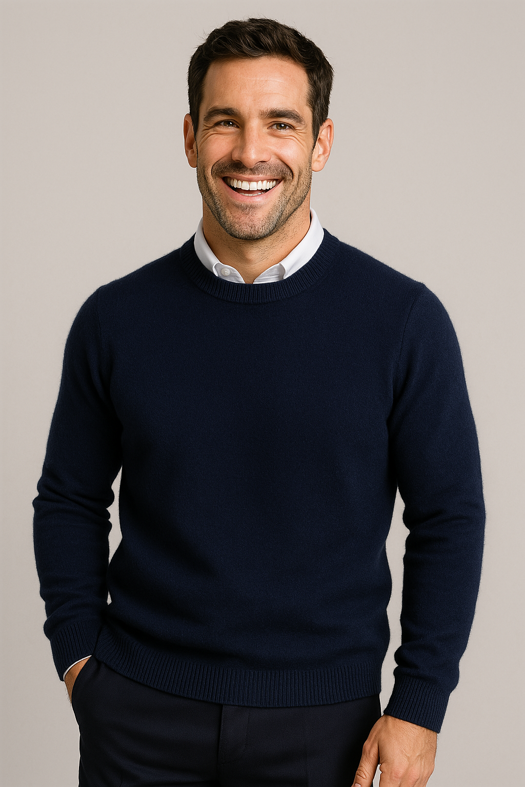 Men's solid crew neck knit pullover sweater with long sleeves and ribbed cuffs