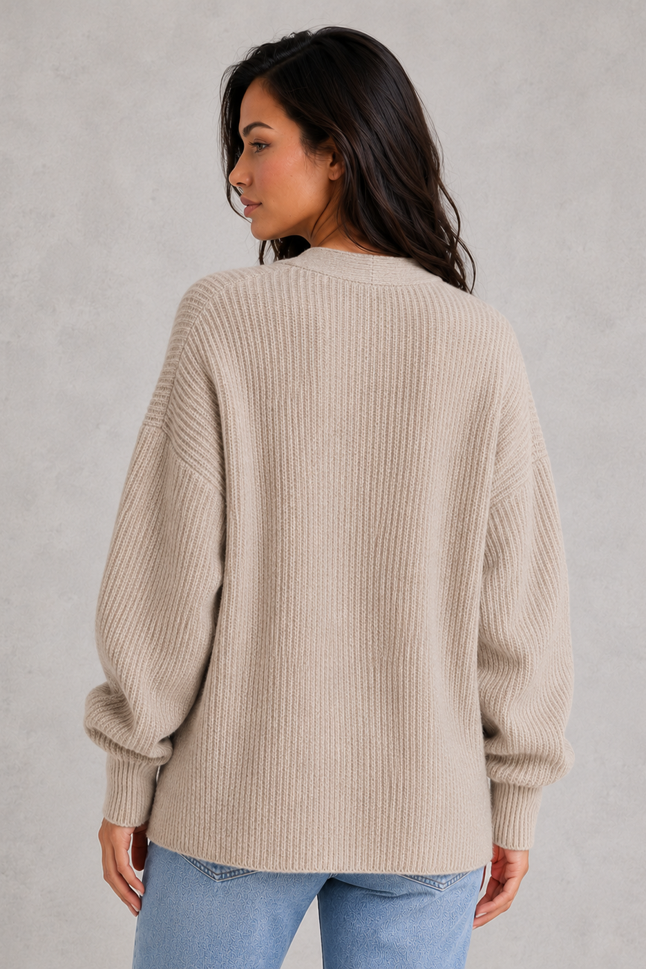 Women's oversized ribbed V-neck button cardigan with long sleeves