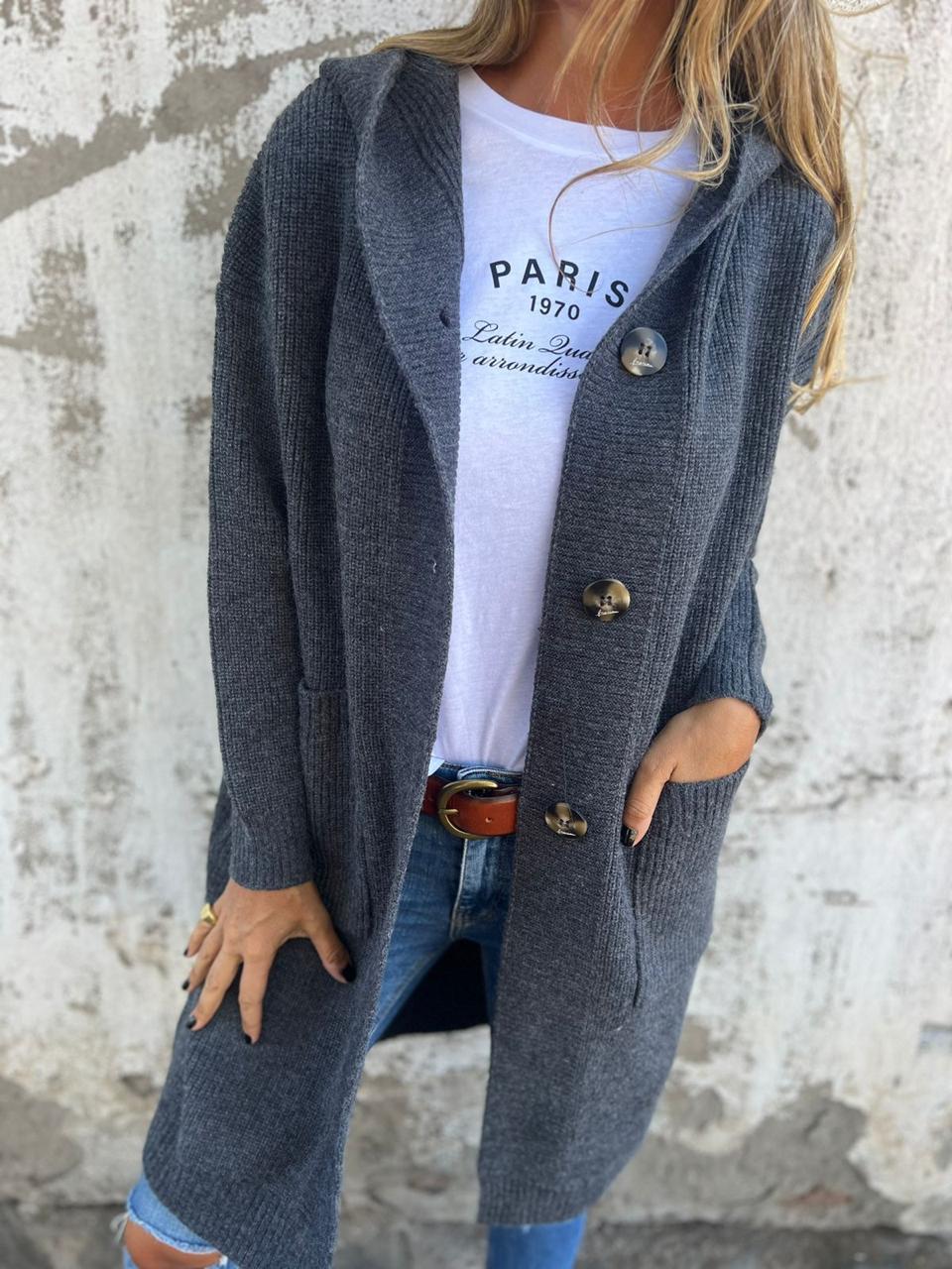 Gilet long boutonné en maille côtelée à capuche
