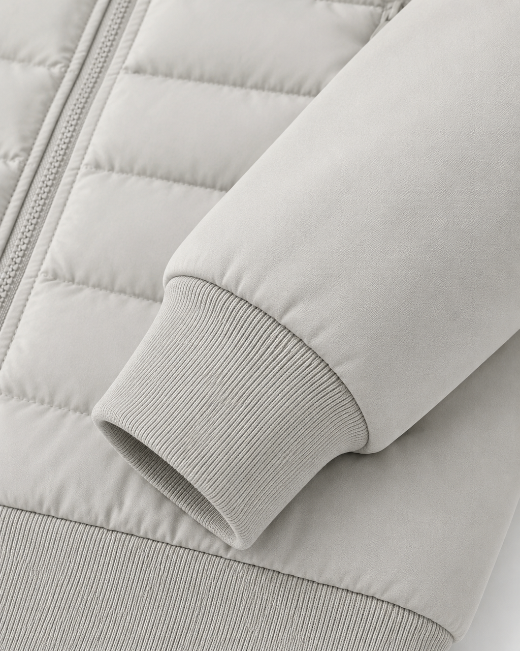 Men's quilted hooded zip jacket with long sleeves and front zip pockets