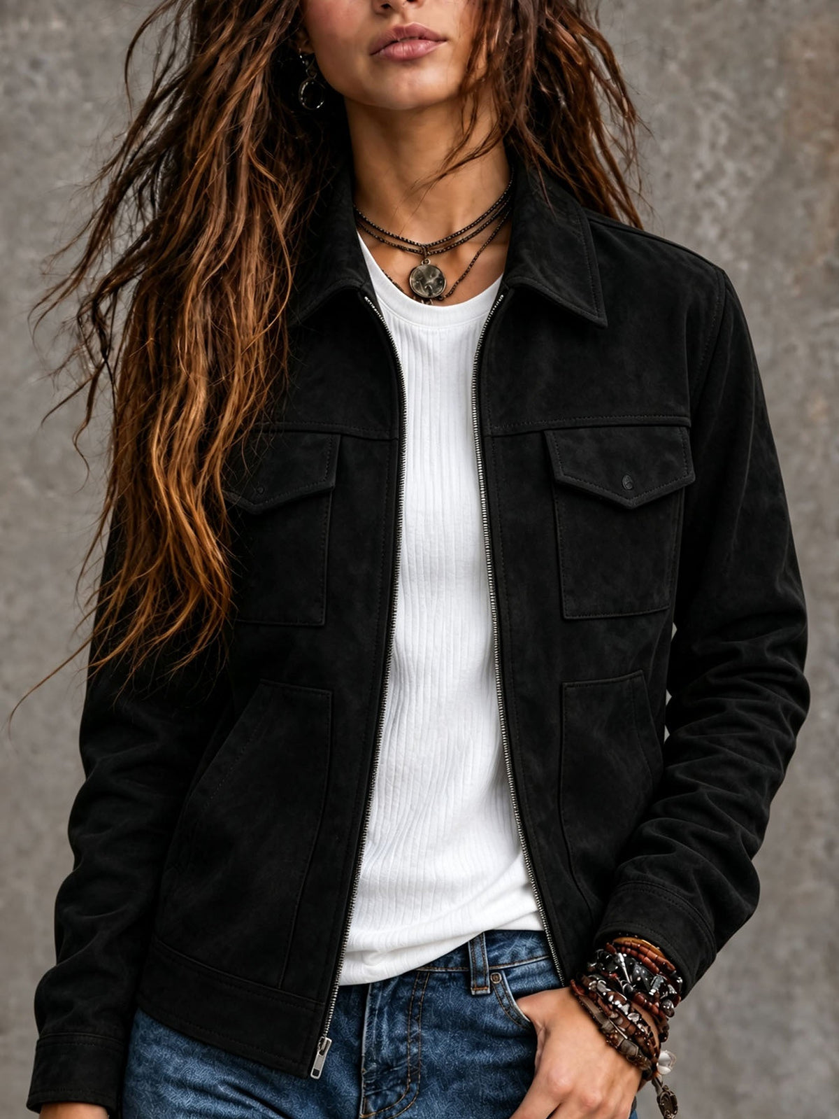 Women's collared utility jacket with zip front and flap pockets