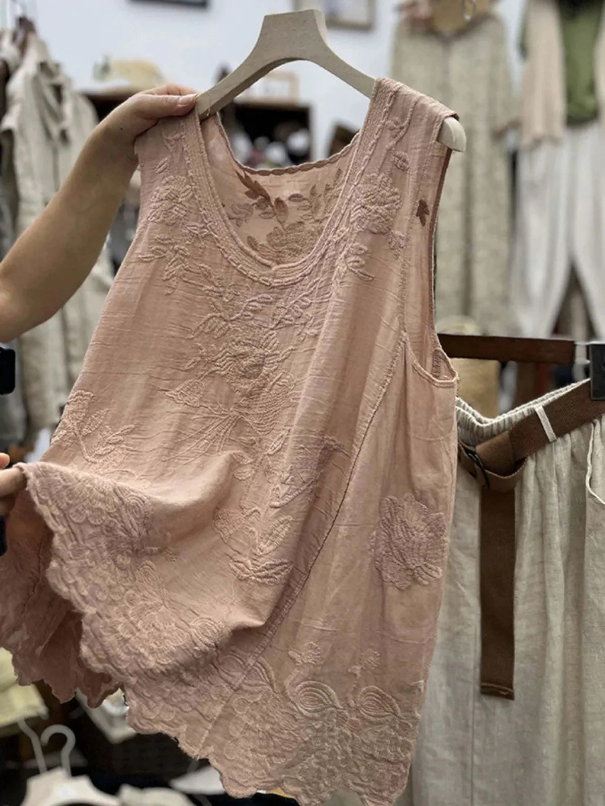Embroidered Floral Scoop Neck Sleeveless Tank Top