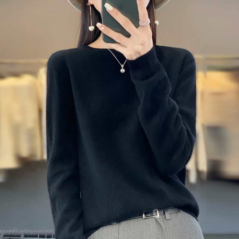 Women's Round Neck Relaxed Knit Sweater