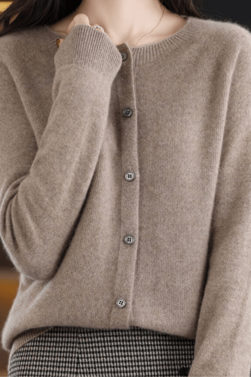 Women's Round Neck Button-Up Knit Cardigan