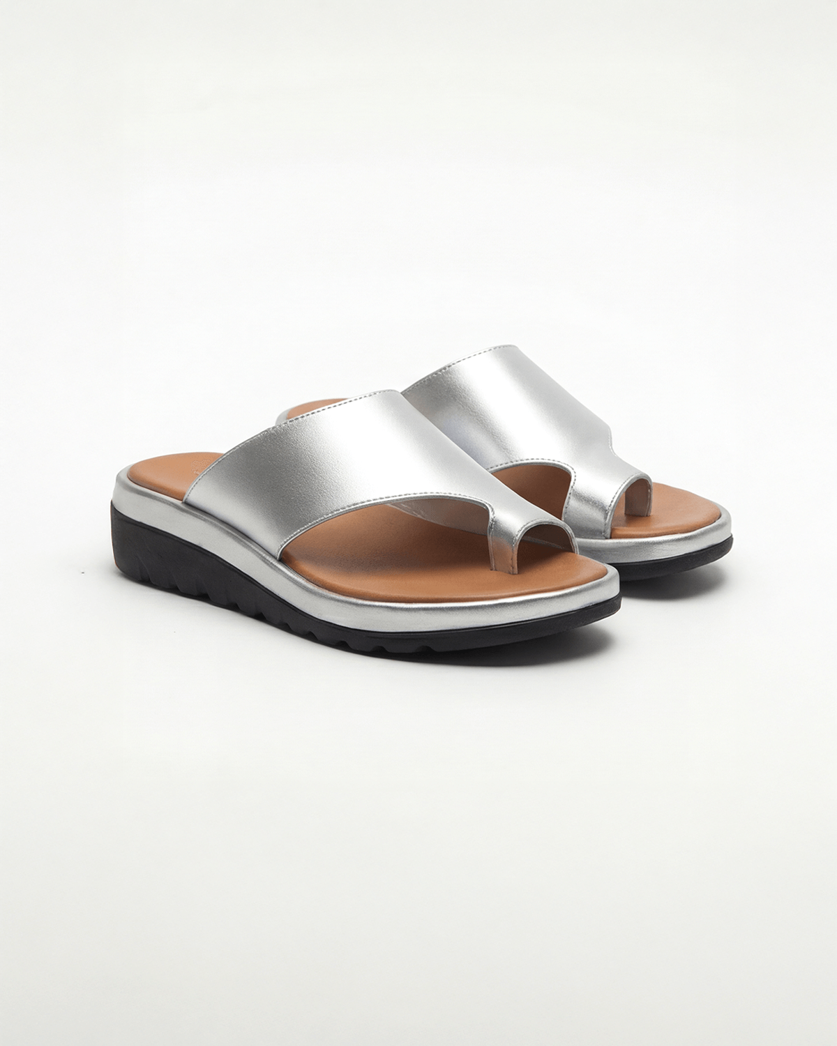 Metallic Toe Loop Platform Slide Sandals