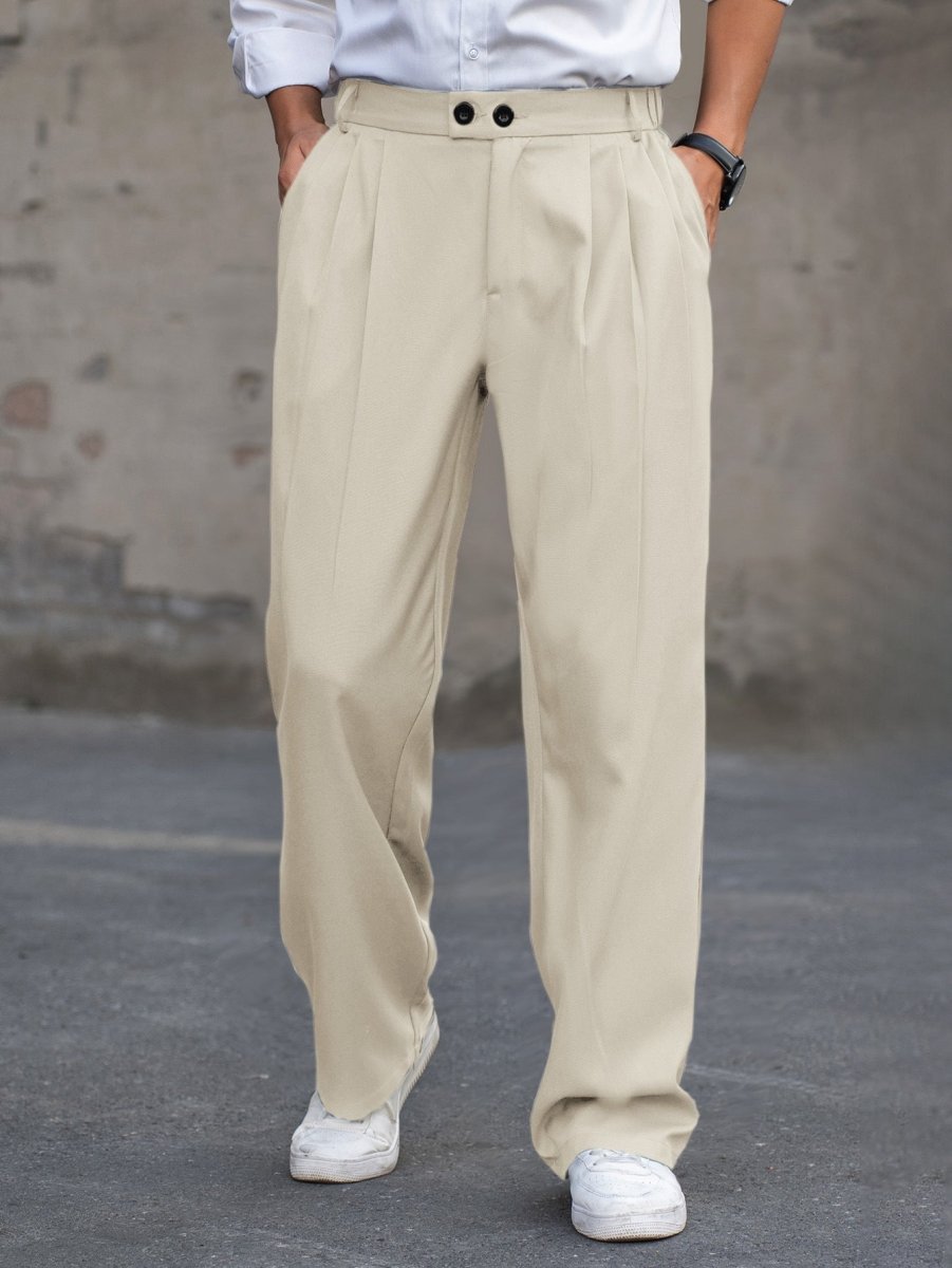Pantalon plissé à jambes larges avec ceinture à double bouton