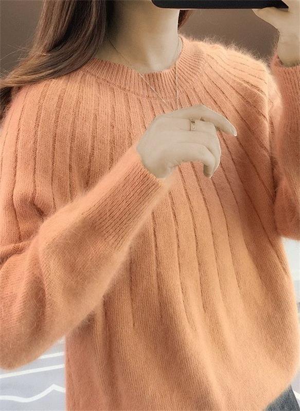 Women's Ribbed Fuzzy Knit Sweater with Round Neck