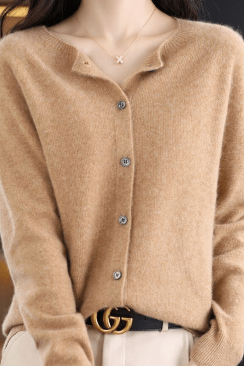 Women's Round Neck Button-Up Knit Cardigan