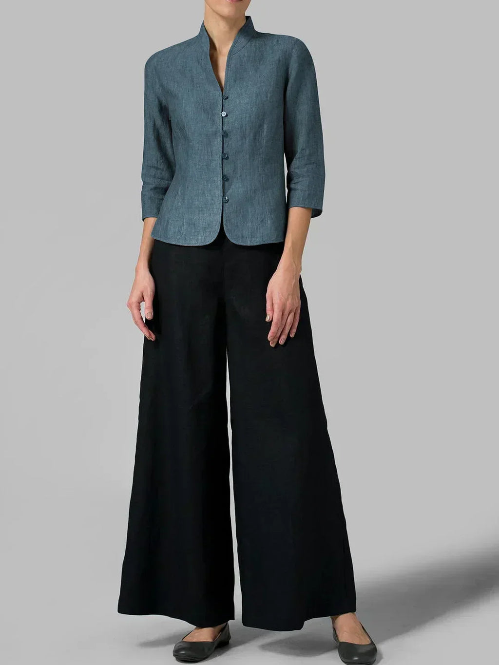 Women's Fitted Textured Blouse with Stand Collar