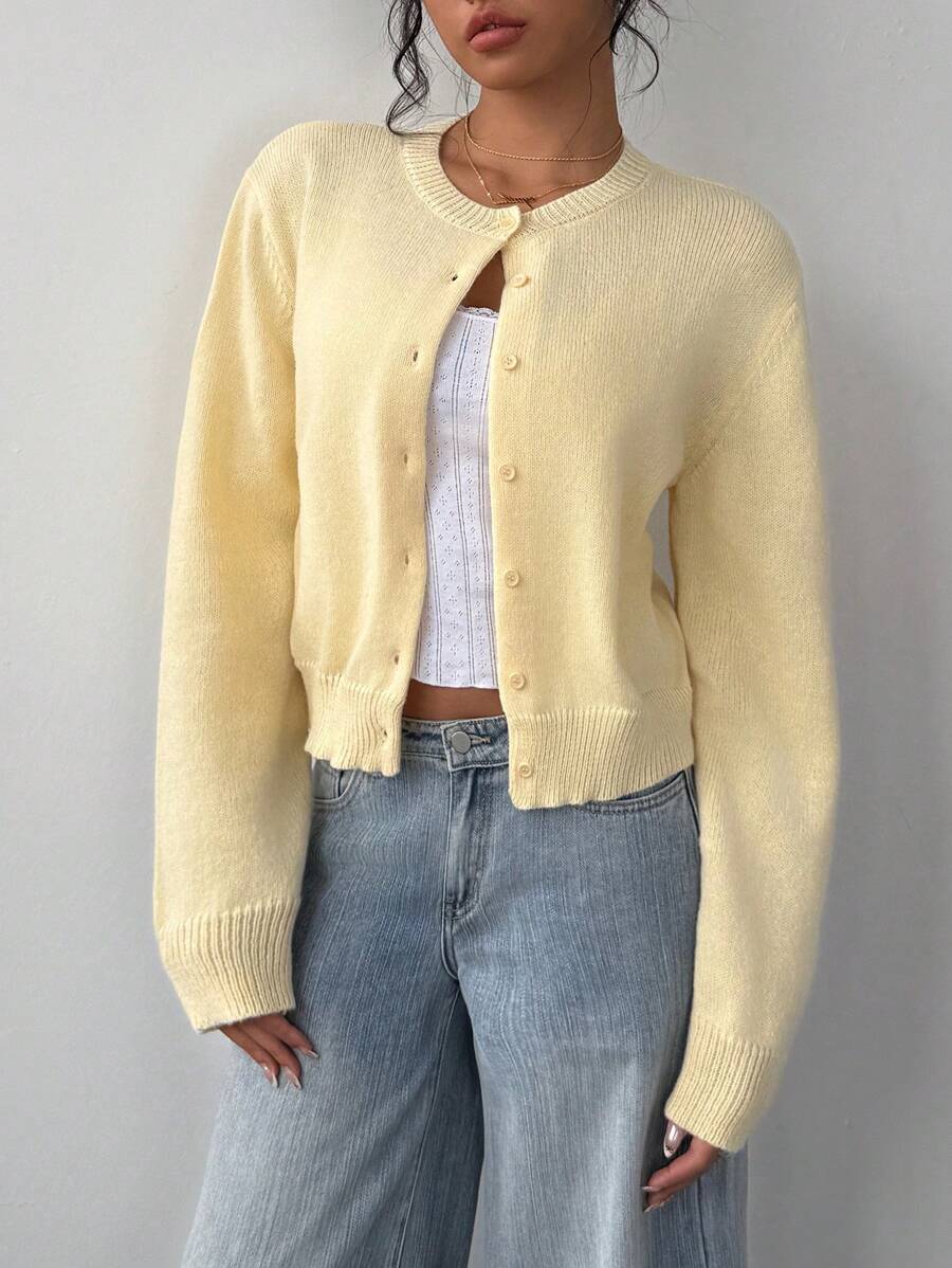Women's Cropped Round Neck Button-Up Cardigan