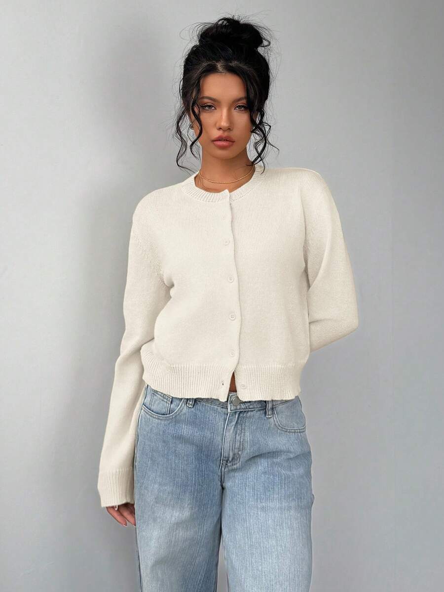 Women's Cropped Round Neck Button-Up Cardigan