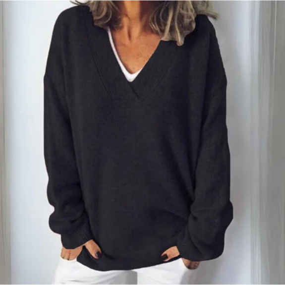 Women's oversized V-neck knit jumper with long sleeves and ribbed trims