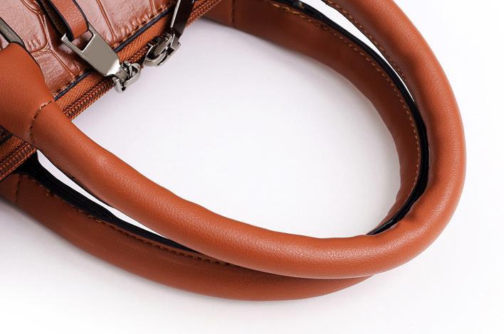 Croc Embossed 4-Piece Handbag Set with Crossbody Bags