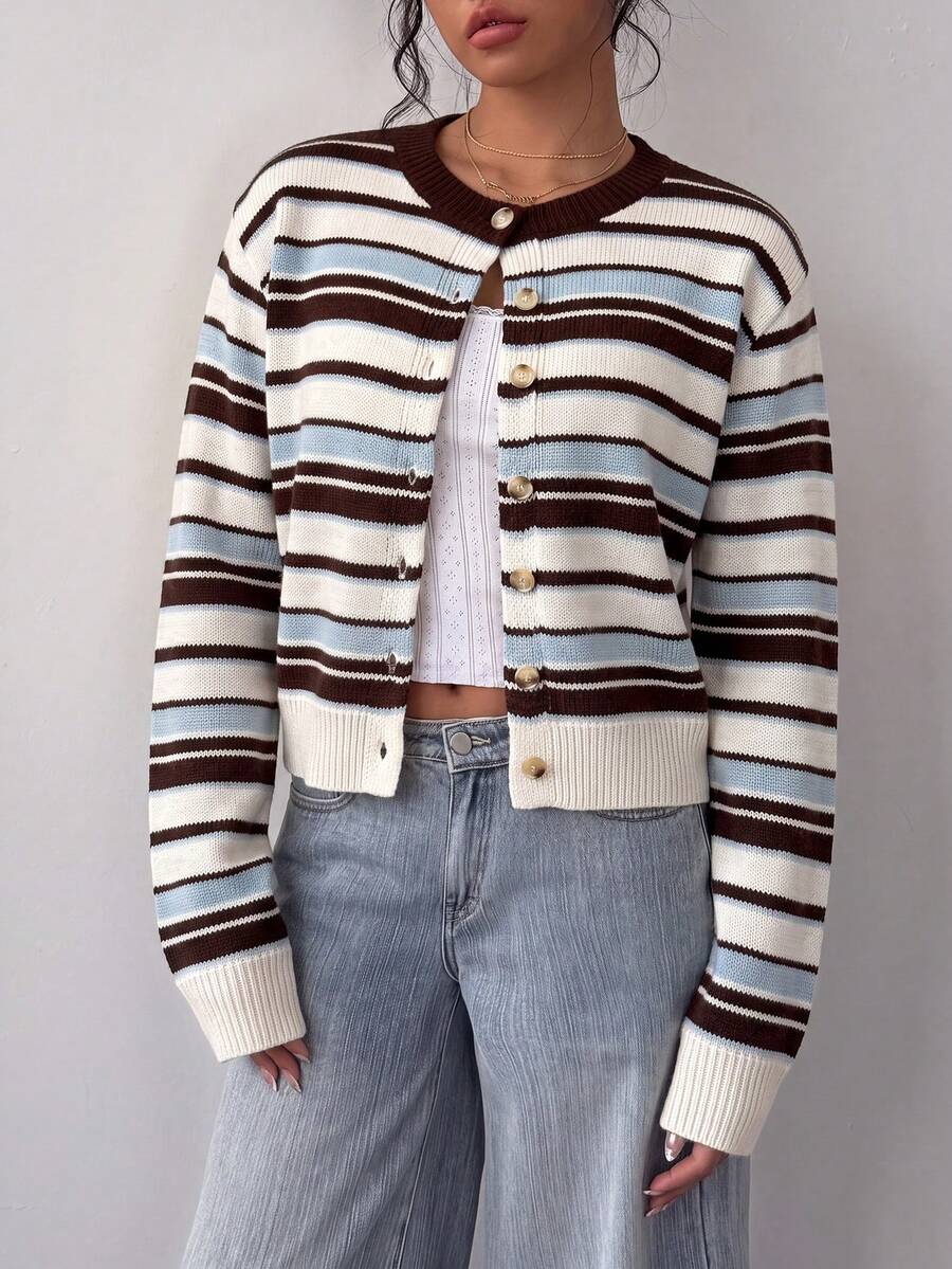 Women's Cropped Round Neck Button-Up Cardigan