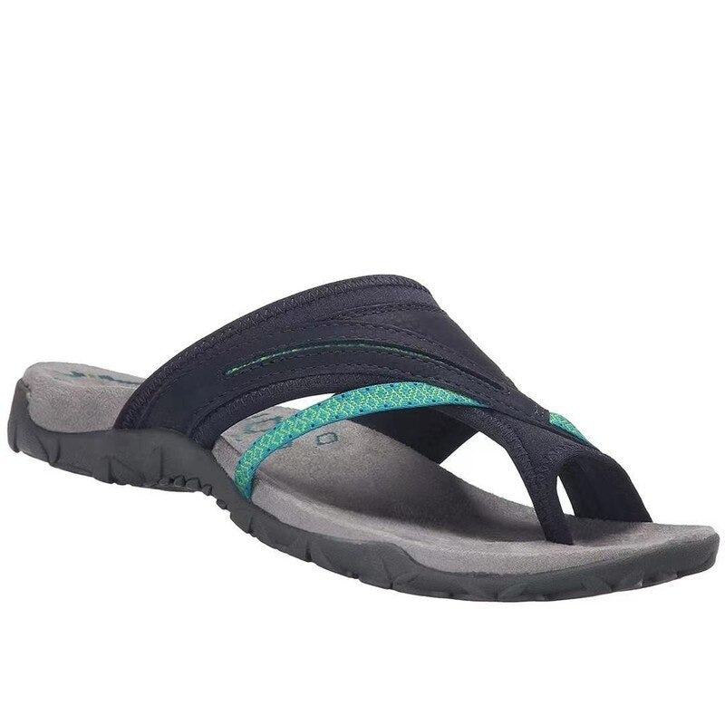 Sandales de confort type tongs à enfiler, avec semelle matelassée