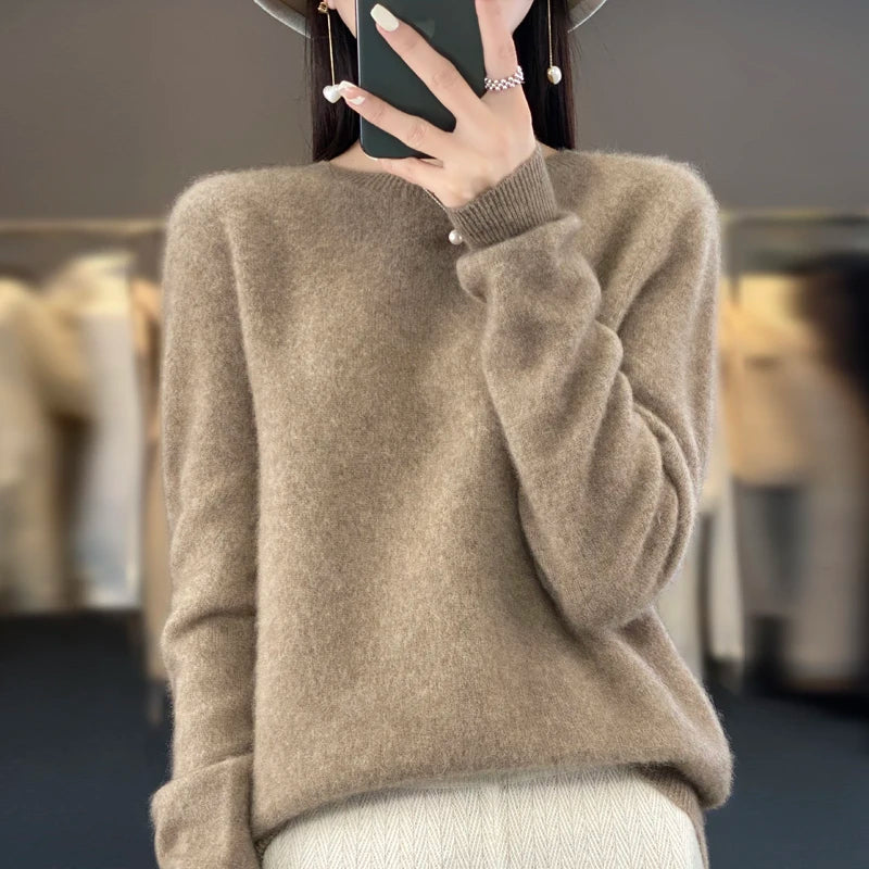 Women's Round Neck Relaxed Knit Sweater