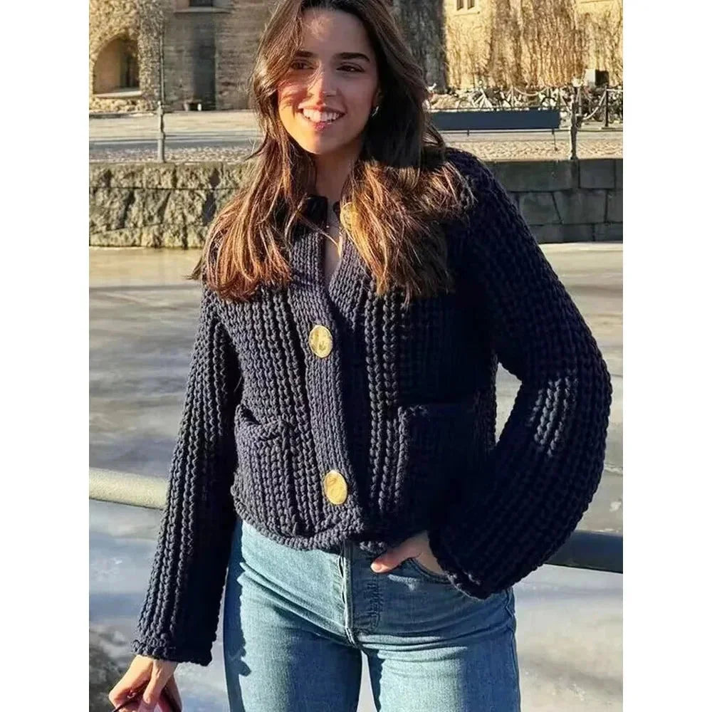 Cardigan boutonné en grosse maille pour femme avec poches