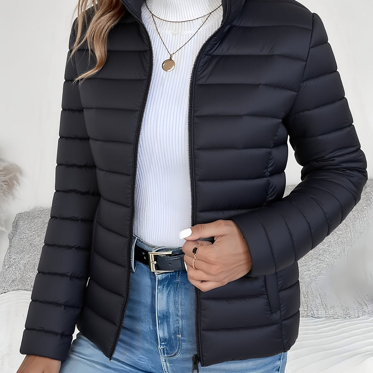 Women’s Lightweight Quilted Stand Collar Puffer Jacket