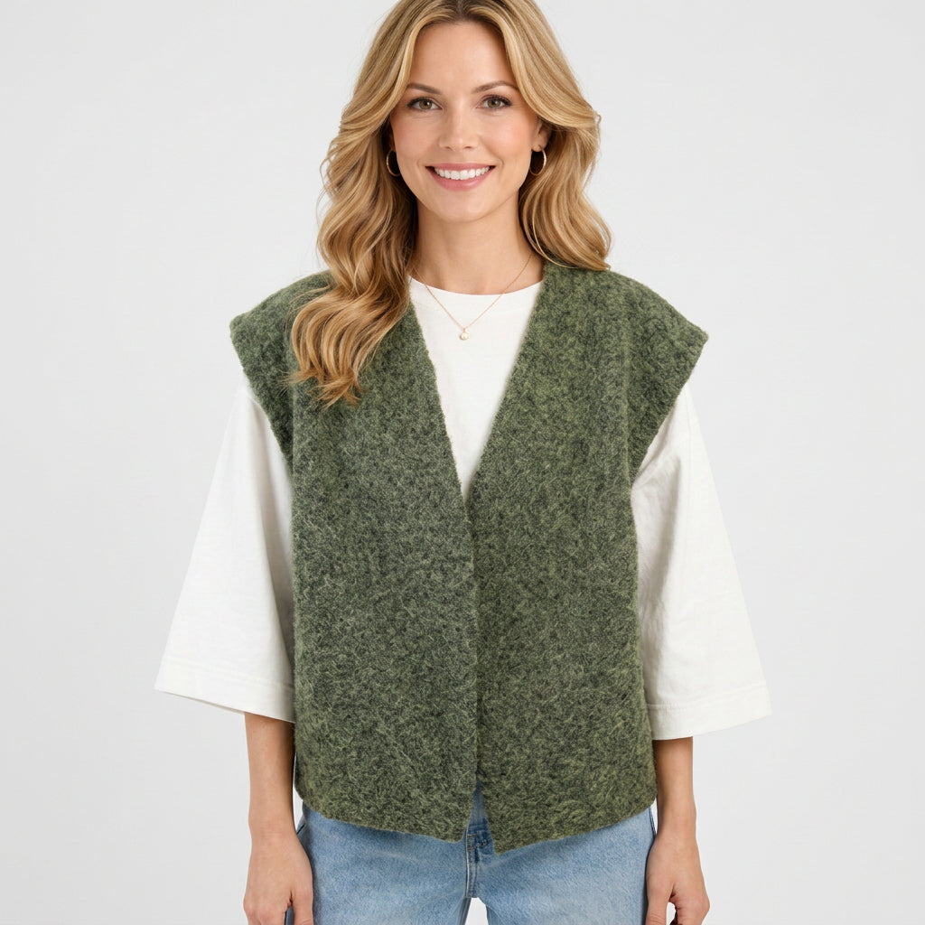 Sleeveless Textured Vest – Open Front Layering Style