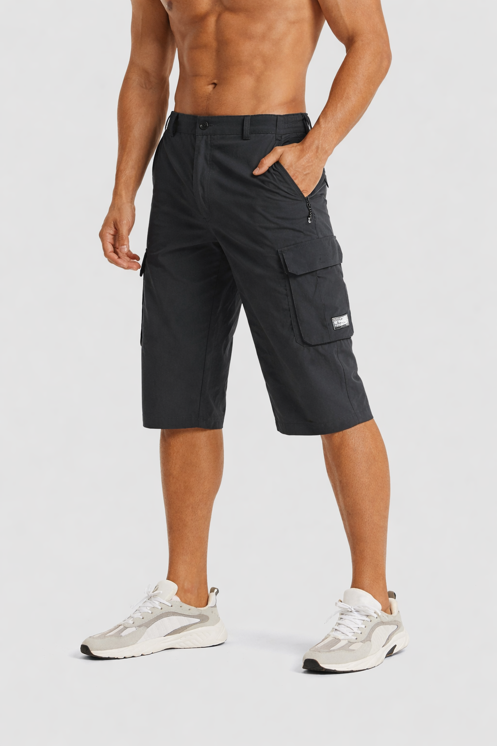 Quick-Dry Below-Knee Cargo Shorts with Zip Pocket