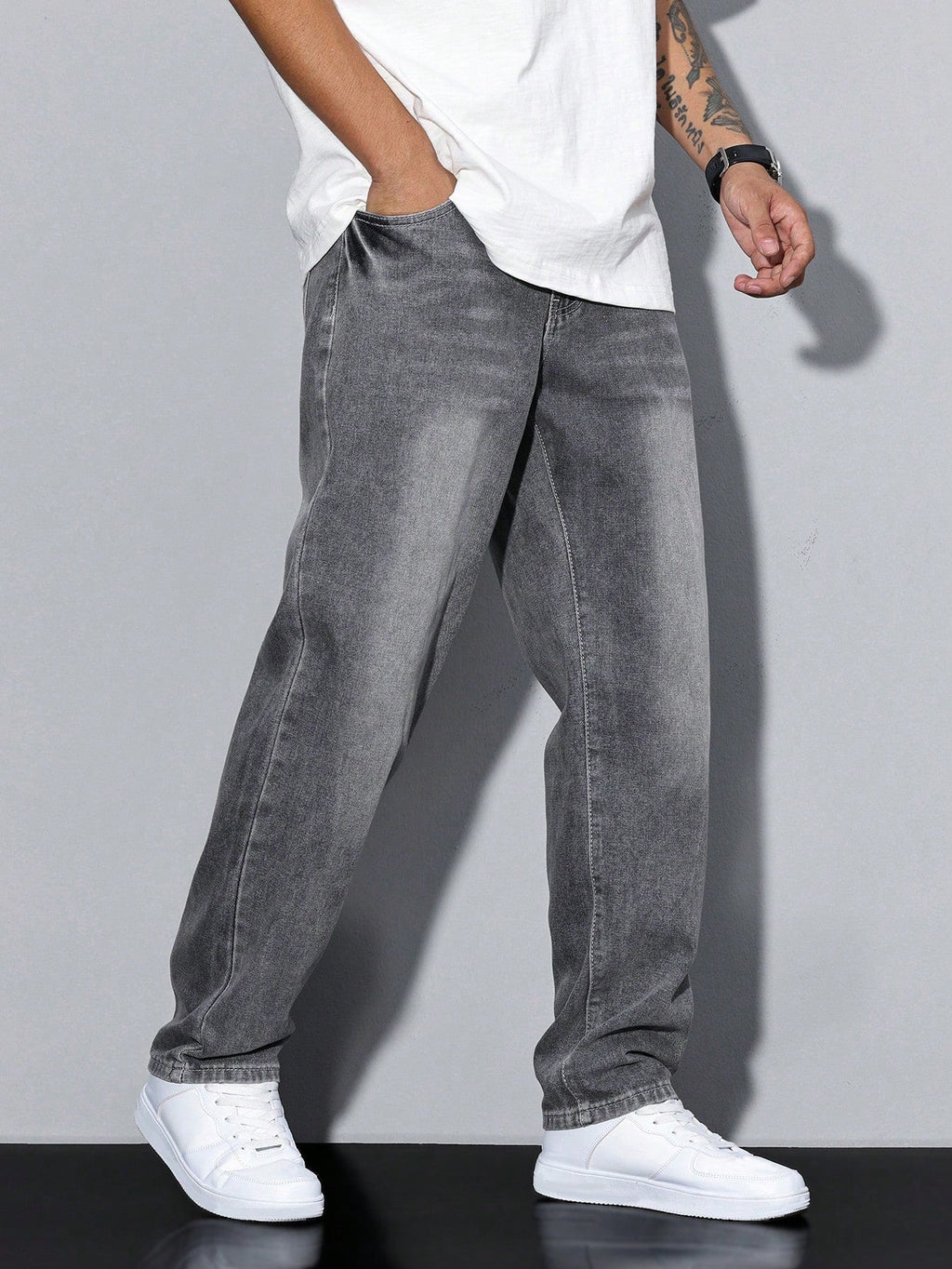 Relaxed Fit Straight Leg Jeans with Faded Wash