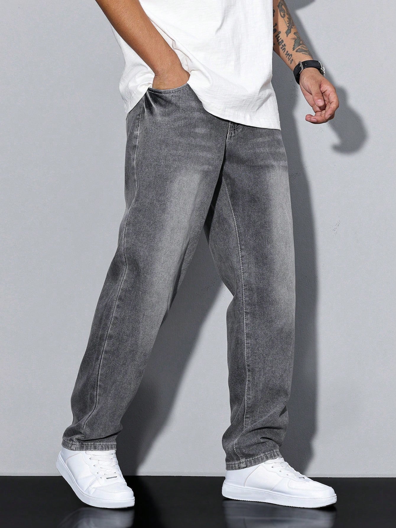 Relaxed Fit Straight Leg Jeans with Faded Wash