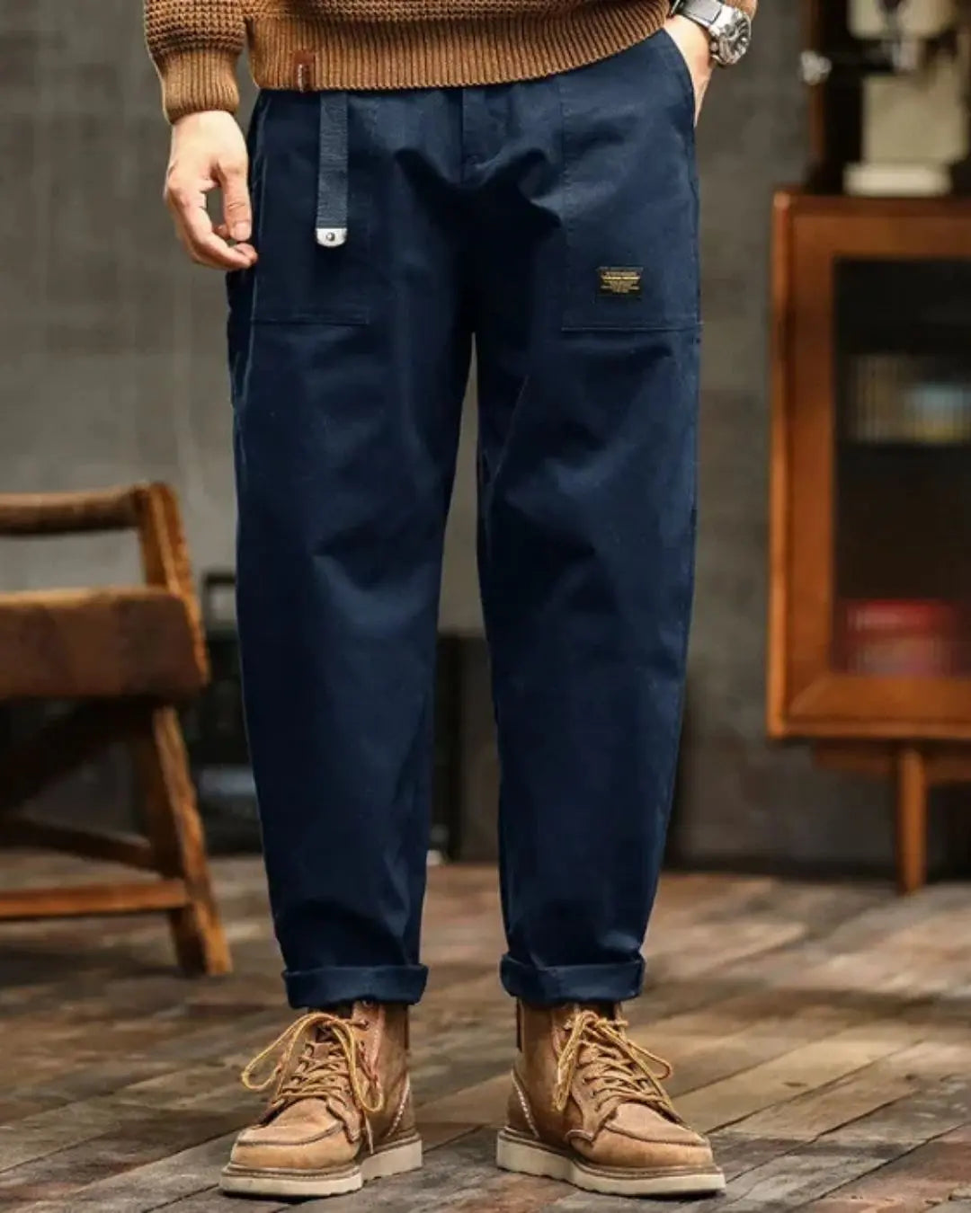 Pantalon cargo vintage avec revers roulé
