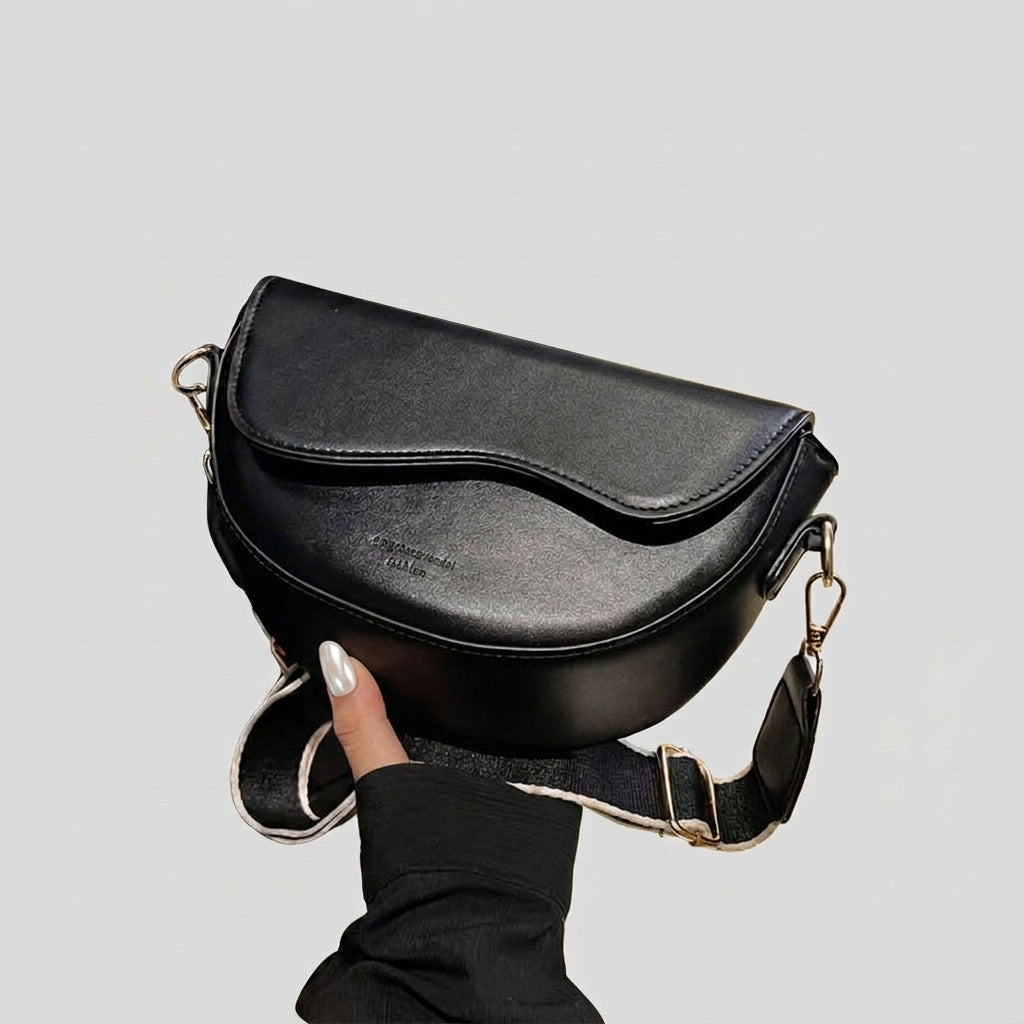 Bag – Curved Crossbody Everyday Style