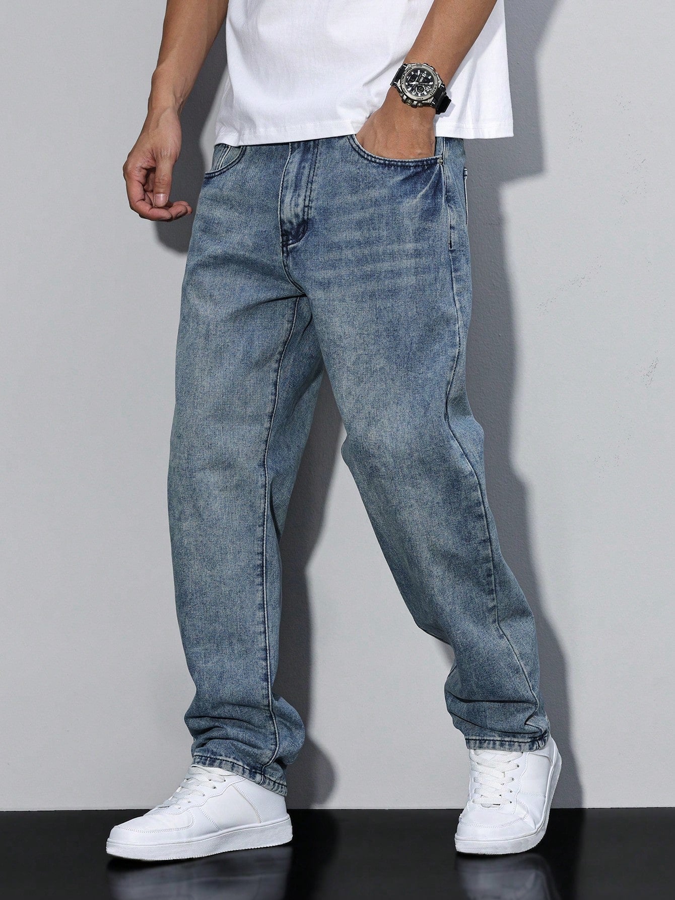 Relaxed Fit Straight Leg Jeans with Faded Wash