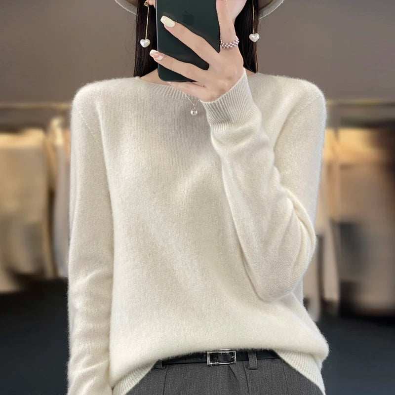 Women's Round Neck Relaxed Knit Sweater