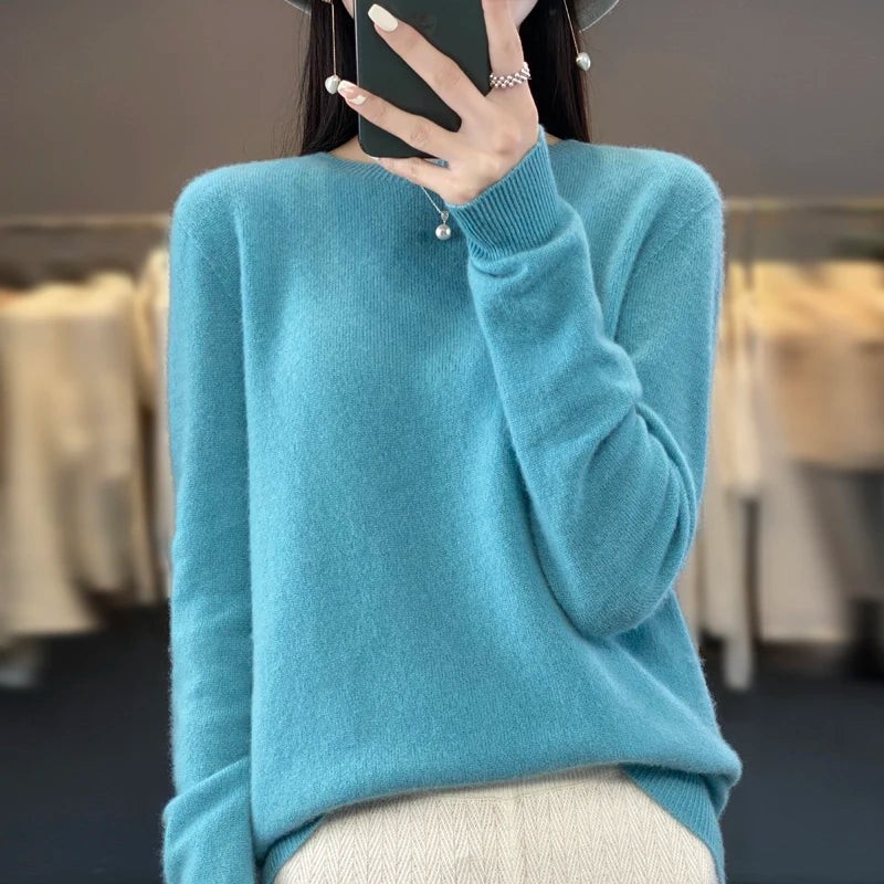 Women's Round Neck Relaxed Knit Sweater