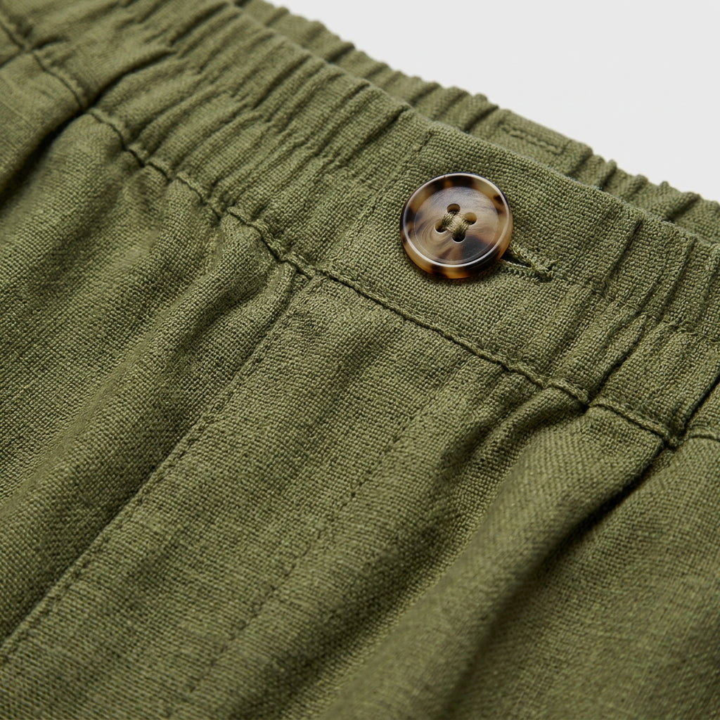 Women’s Elastic Waist Casual Shorts