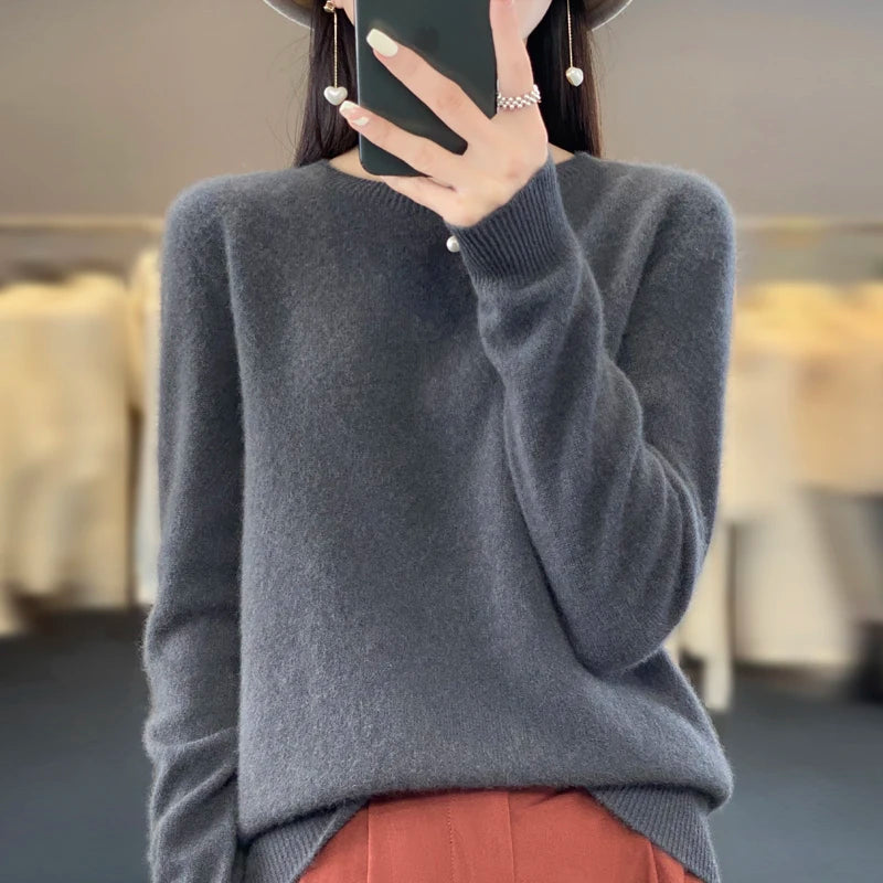Women's Round Neck Relaxed Knit Sweater