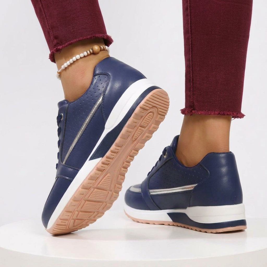Sneakers – Lace-Up Sporty Everyday Style