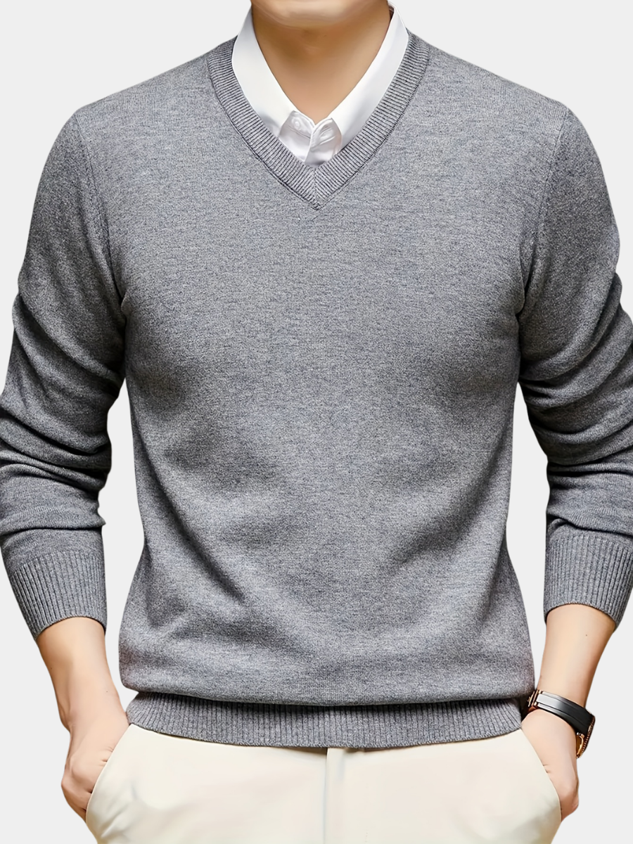 Men's Fine Knit V-Neck Pullover Sweater